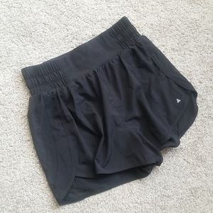Balance Athletica Breeze Shorts in Midnight